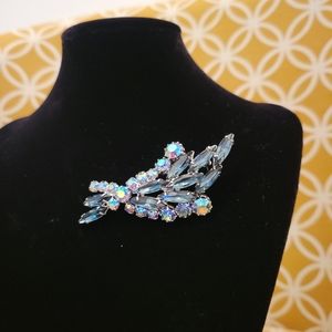 Vintage Navy and Ab rhinestone brooch